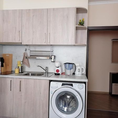 Апартамент Даскала С Паркомясто Burgas Exteriör bild
